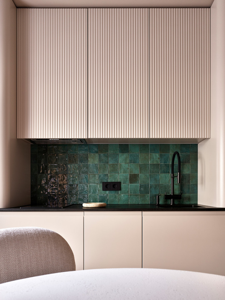 Квартира-шкатулка 37 кв. метров для девушки