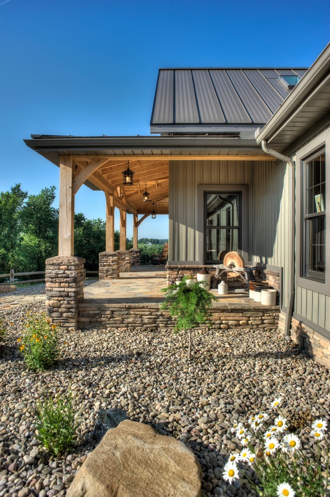 Home design - rustic home design idea in Cleveland