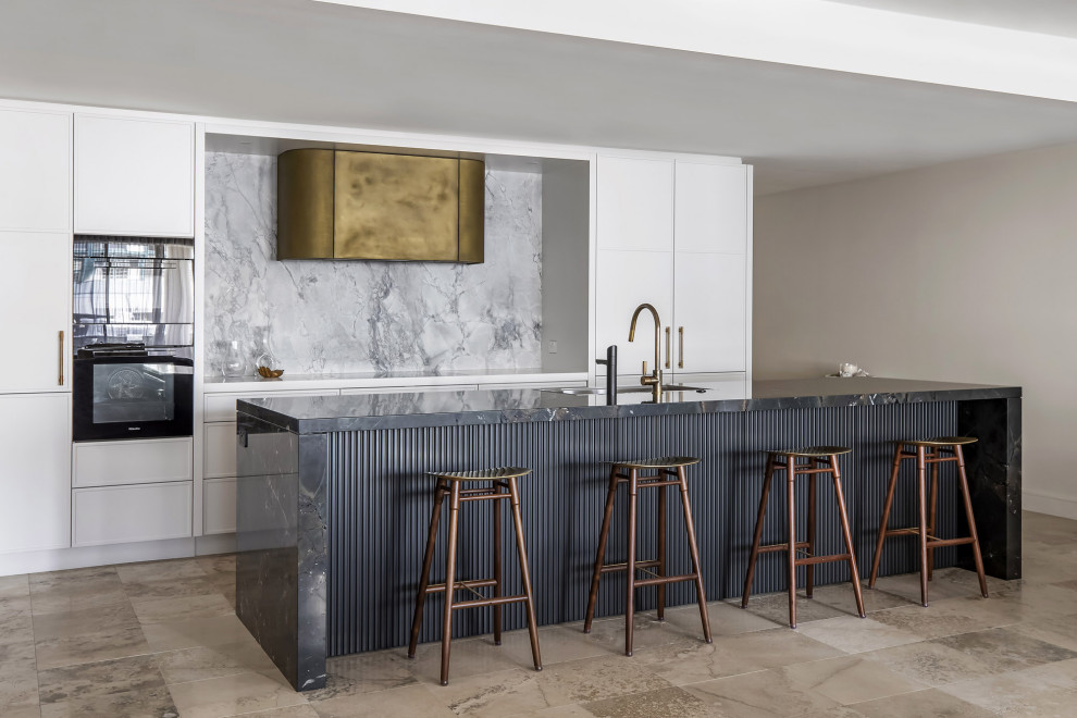 Woolloomooloo Kitchen - Modern - Kitchen - Sydney - by Dan Kitchens ...
