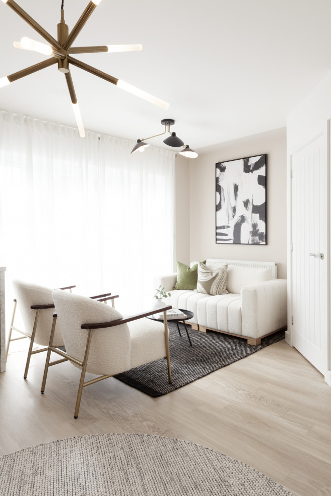 Millground Field - Kitchen Relaxed Seating Area