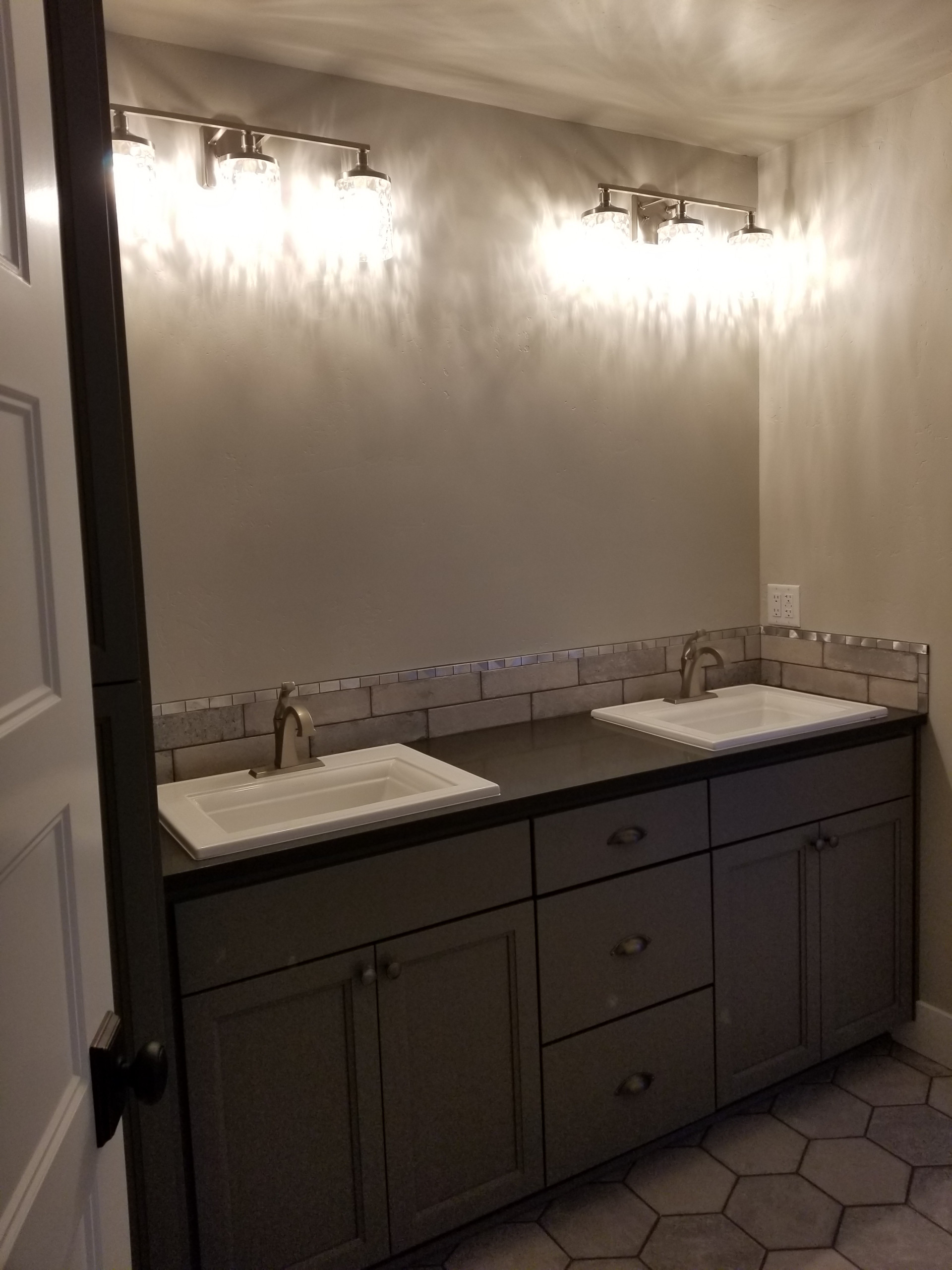 Custom Home - Lone Oak