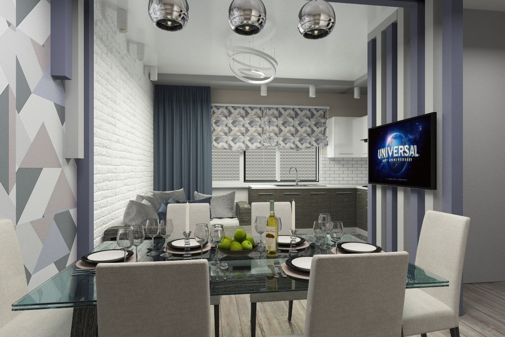 Кухня-гостиная в частном доме.