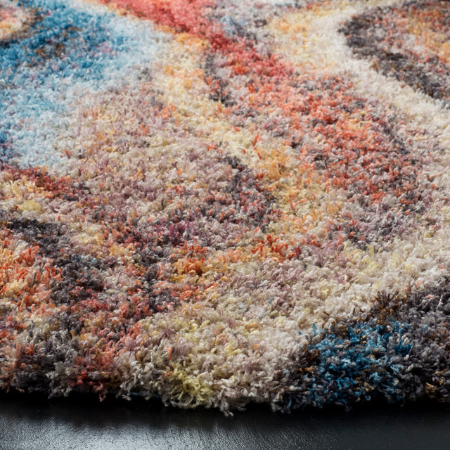 Safavieh Gypsy Collection GYP523 Rug, 6'7