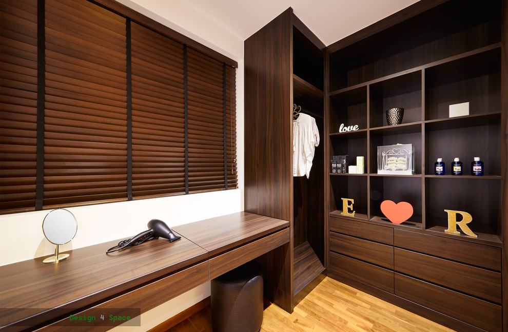 Contemporary storage and wardrobe in Singapore.