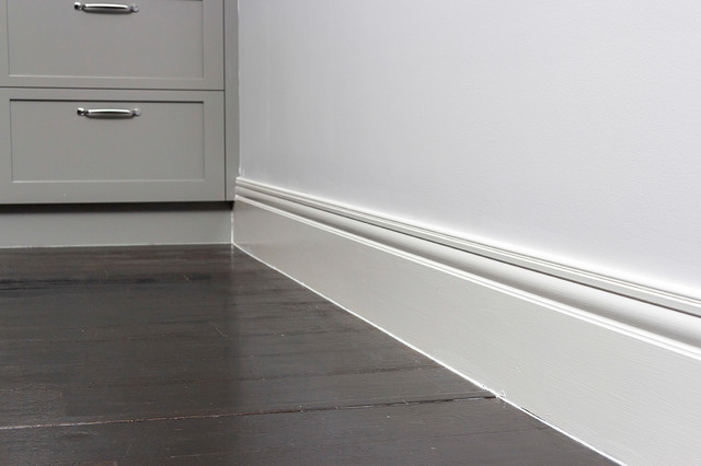 Sleek Hamptons Influence moderne-koekken