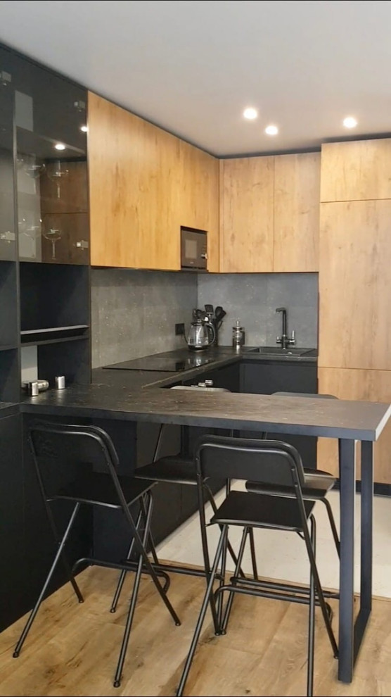 Республика 35