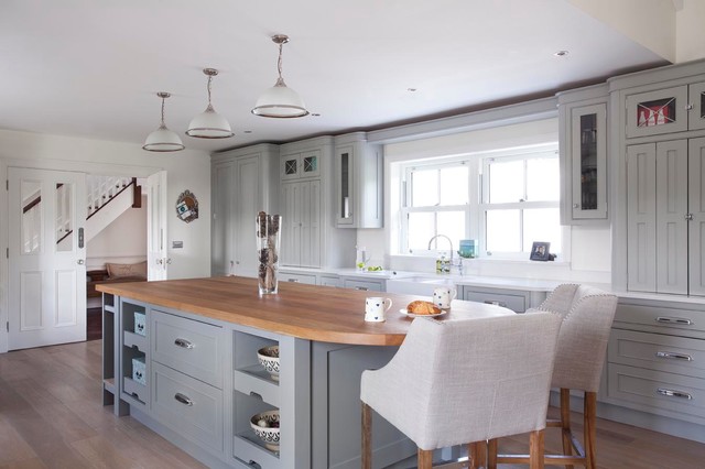 Mullinyork traditional-kitchen