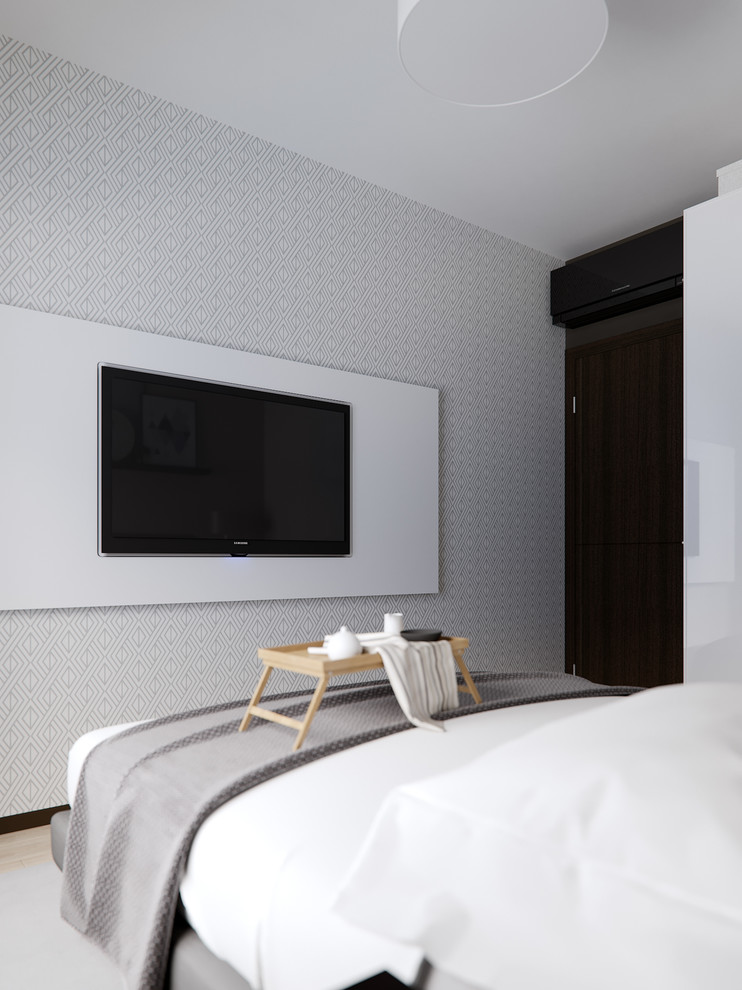 Проект небольшой квартиры с панорамными окнами и видом на лес.