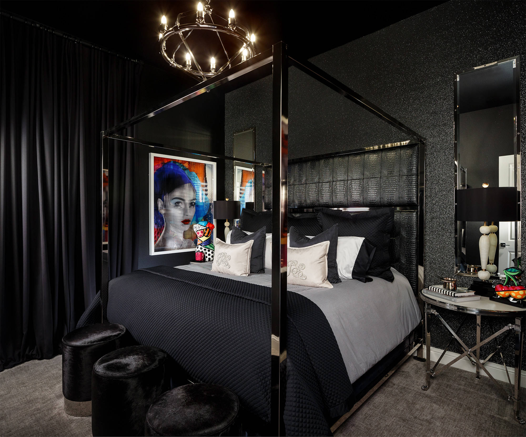 Home design - eclectic home design idea in Newark