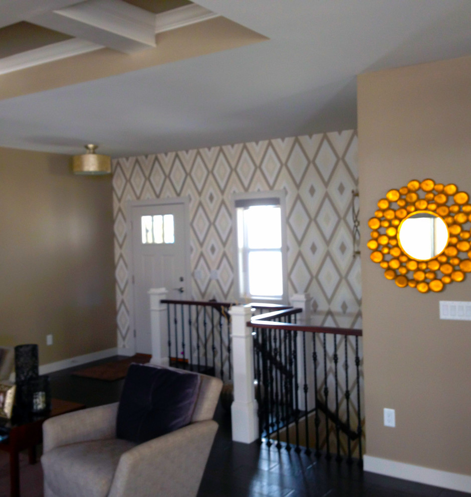 Entryway - entryway idea in Cedar Rapids