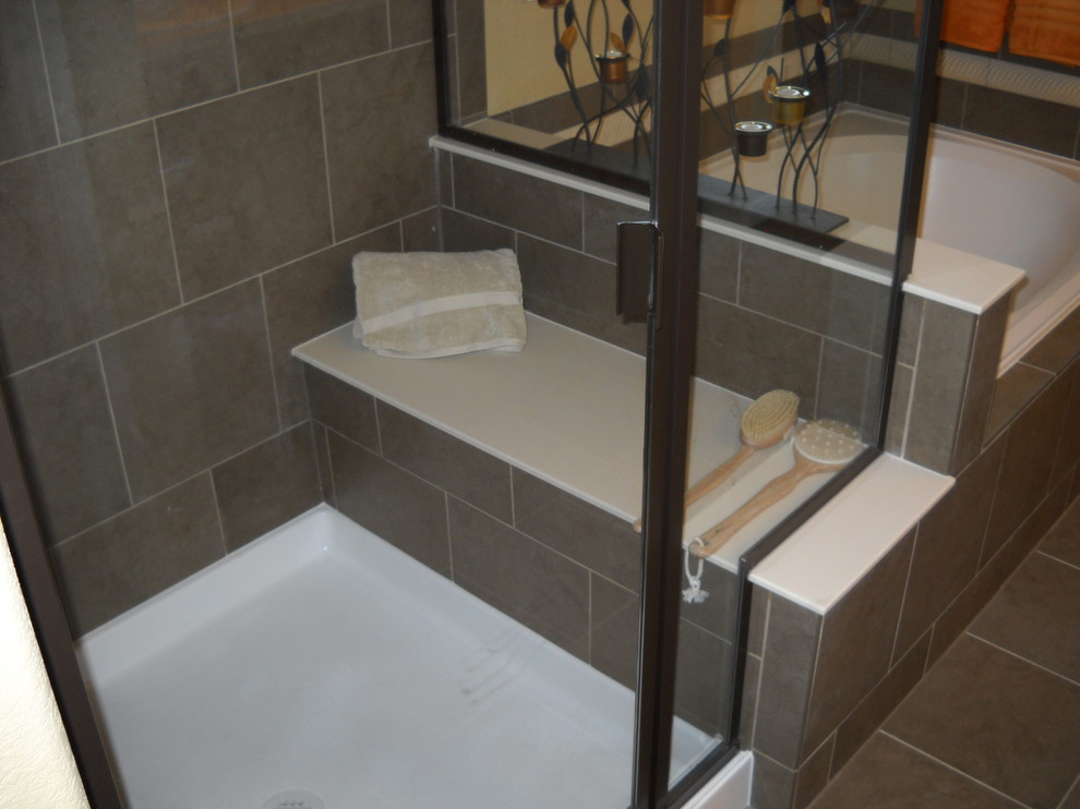 Transitional home design photo in Denver