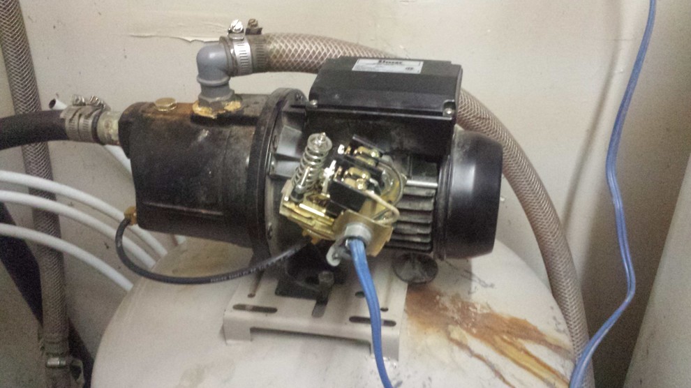 Simer Well pump (losing prime?)