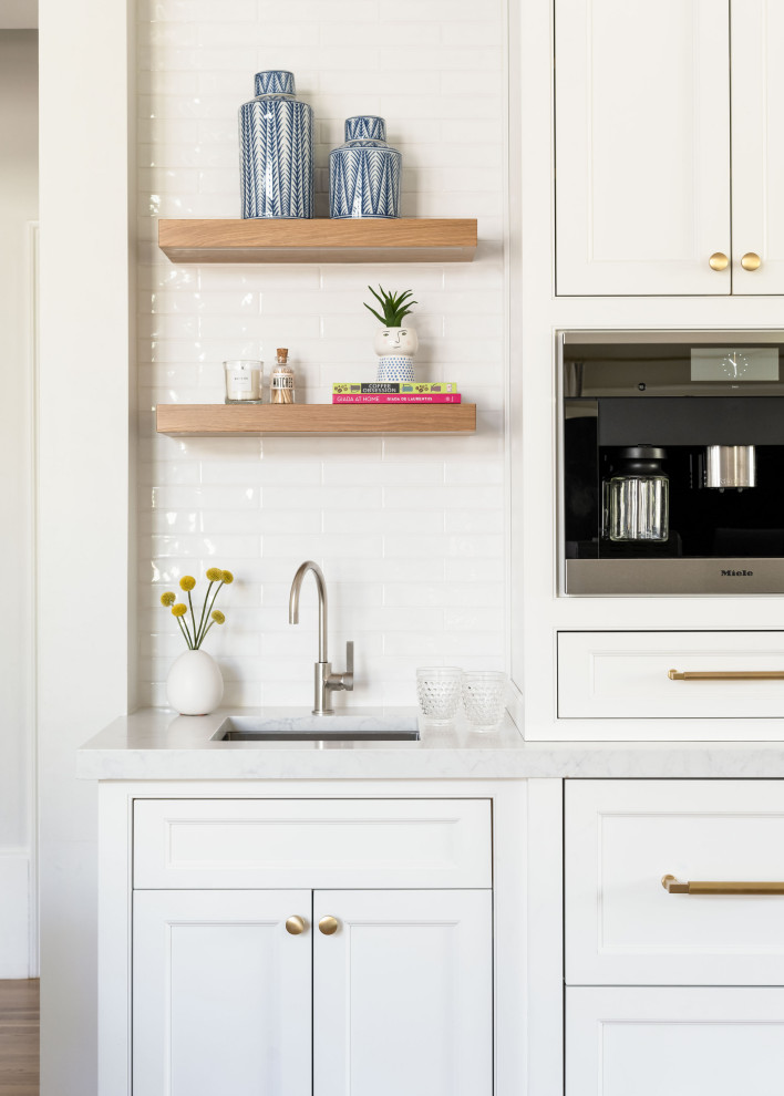 Example of a transitional kitchen design in Boston