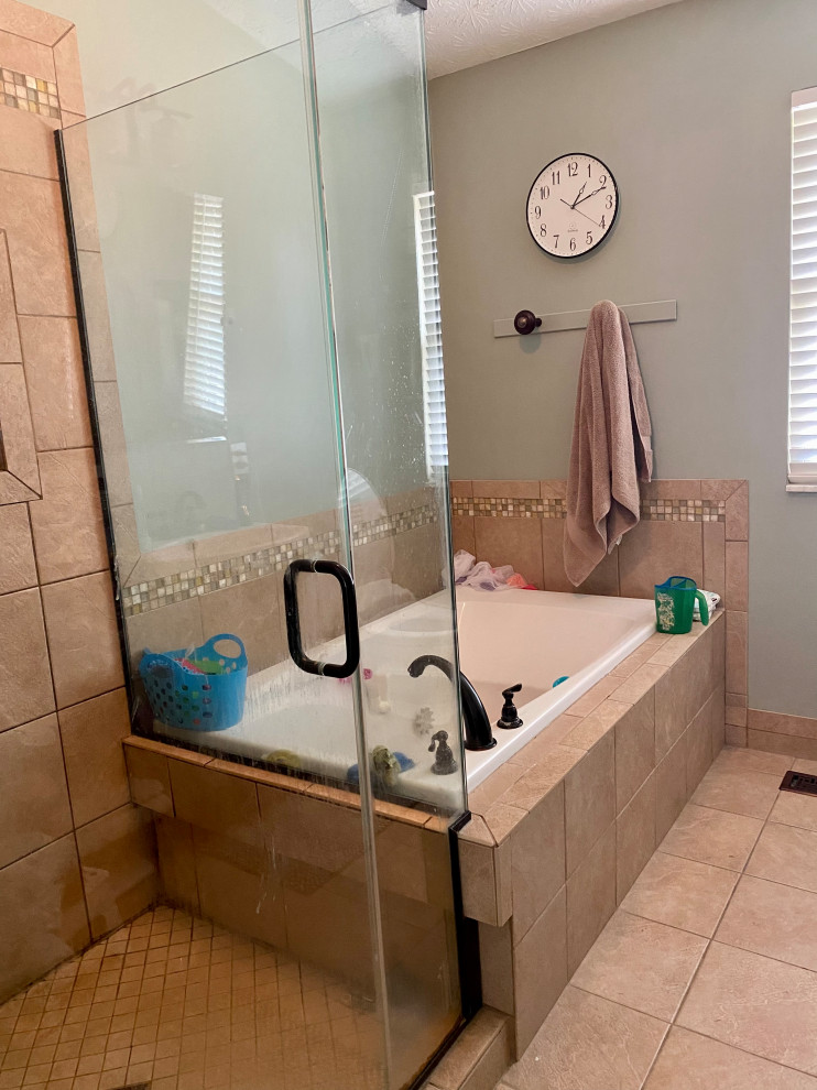 Paint color to go with pink-beige bathroom tile