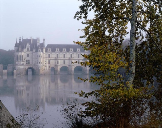 Chateau De Chenonceau In Mist Wall Mural