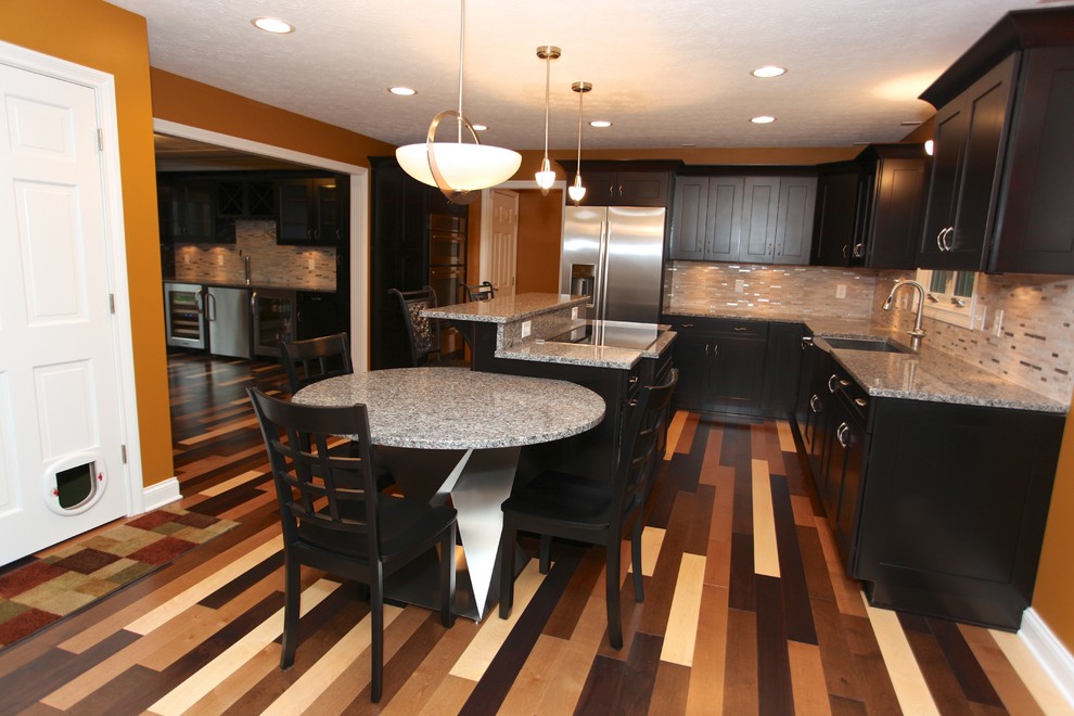 Inspiration for a transitional kitchen remodel in Indianapolis