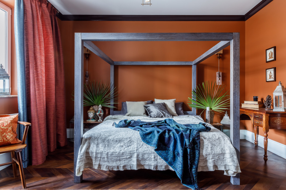 На фото: спальня в стиле неоклассика (современная классика)