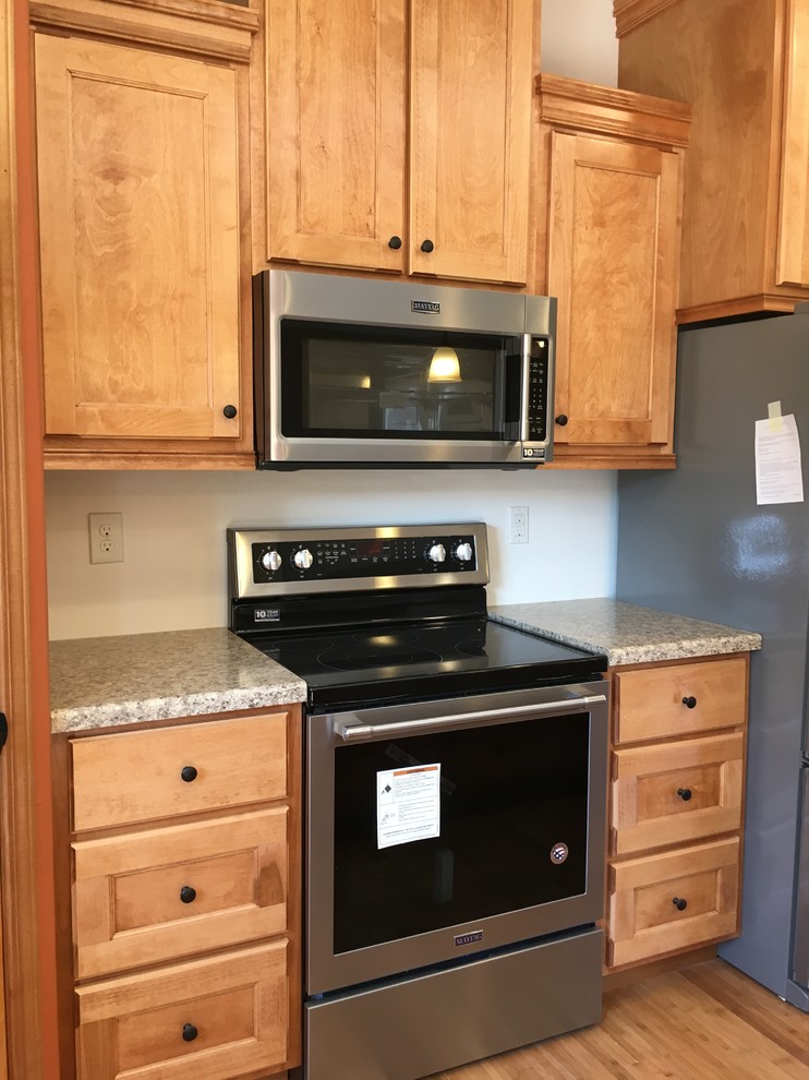 Kitchen - craftsman kitchen idea