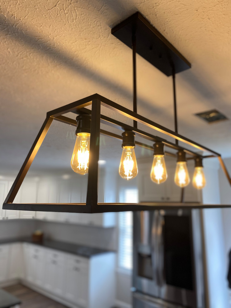 Tres Holmes Kitchen Remodel