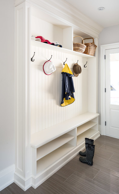 Bungaloft Living traditional-entry