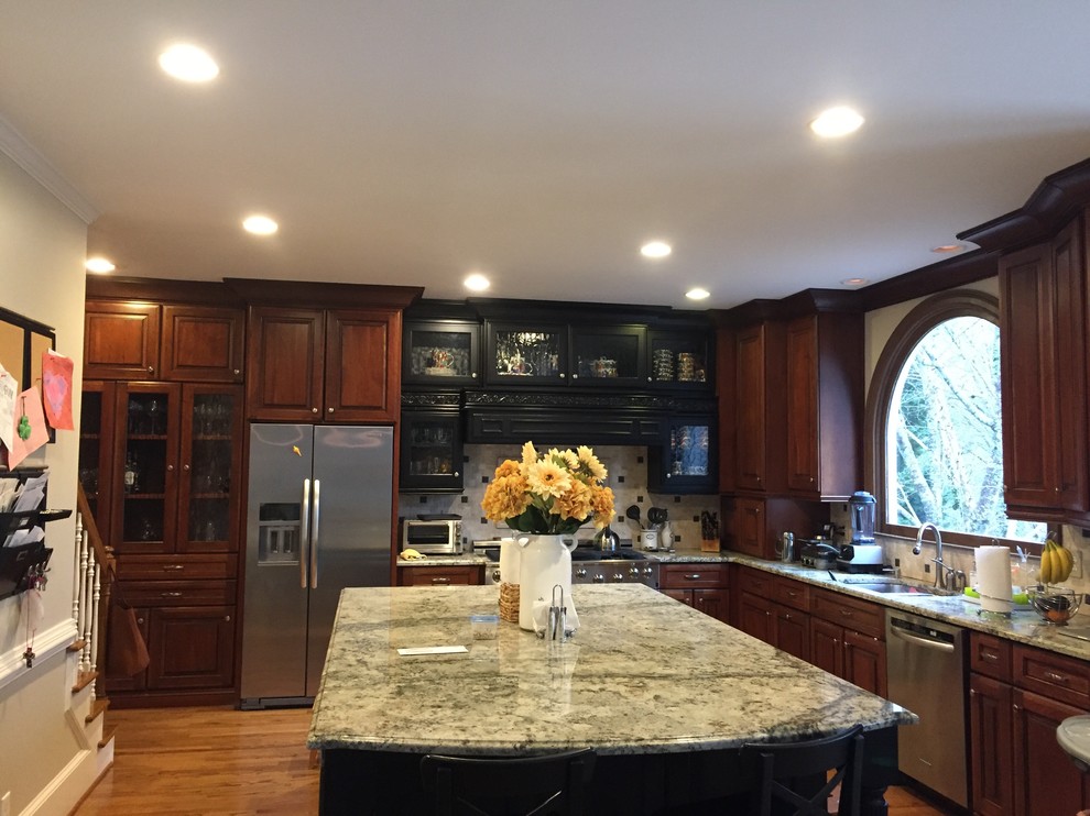 Changing color of kitchen