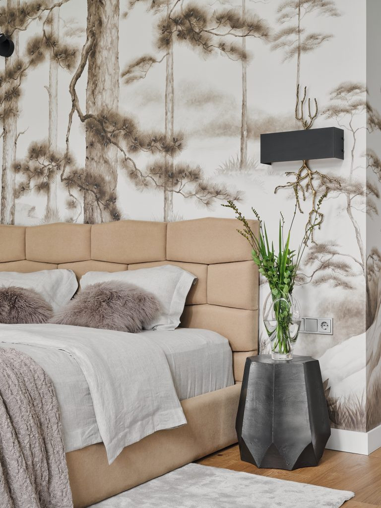 Дом в лесу у озера