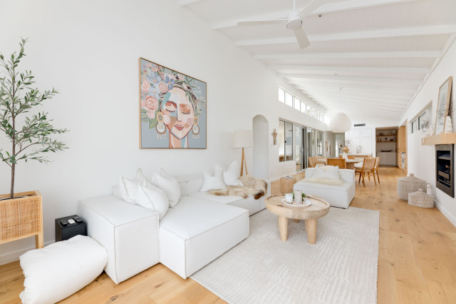 Dalton coastal-living-room