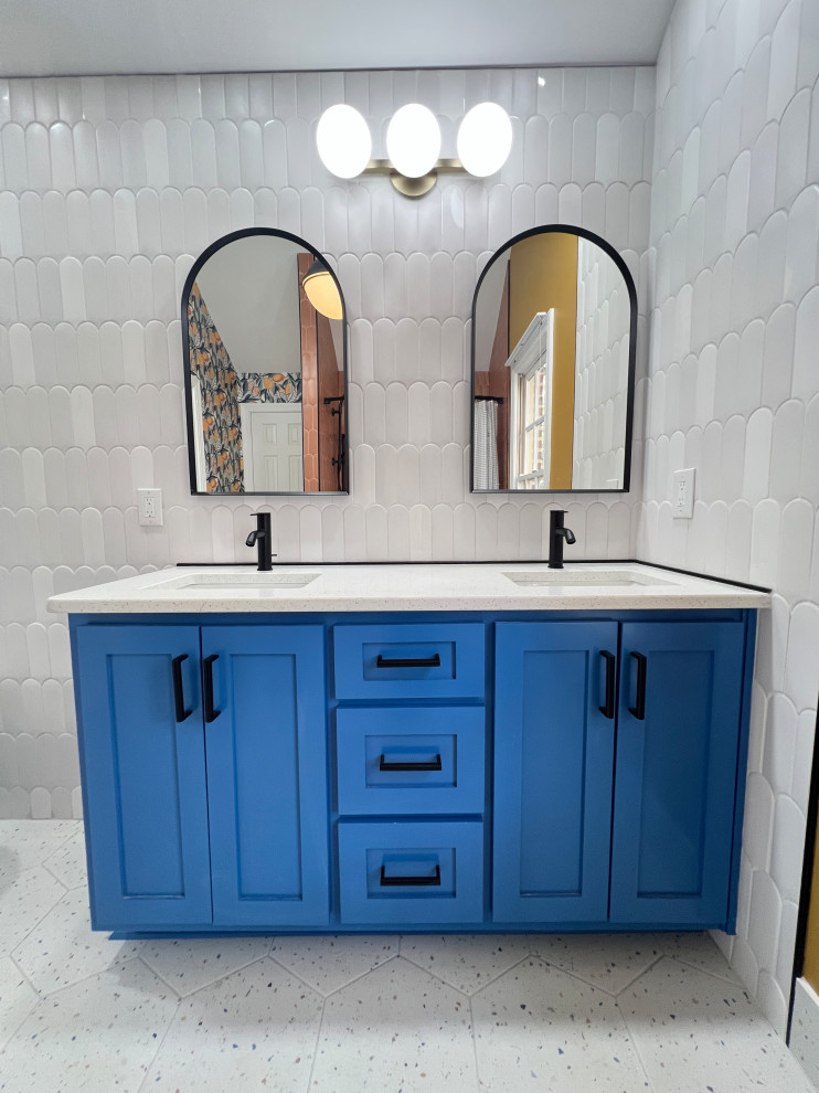 Kids/Guest Bathroom