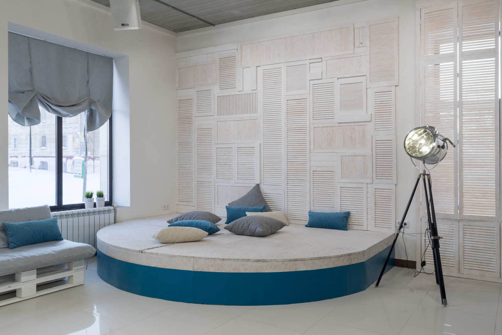 АТМОСФЕРНОЕ ПРОСТРАНСТВО BLOOM