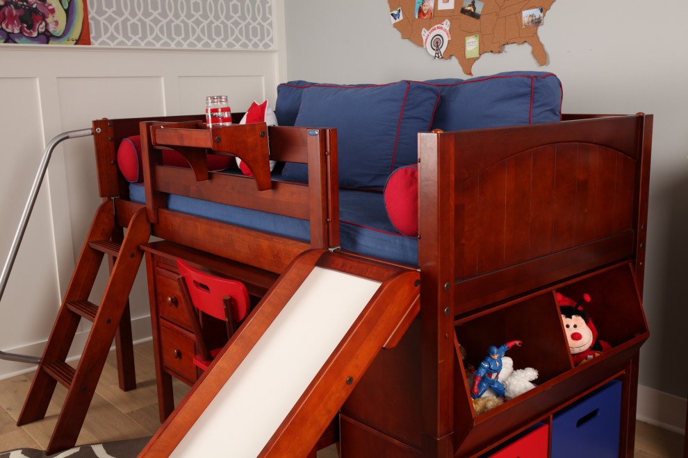 Idéer för att renovera ett litet shabby chic-inspirerat könsneutralt barnrum kombinerat med sovrum och för 4-10-åringar