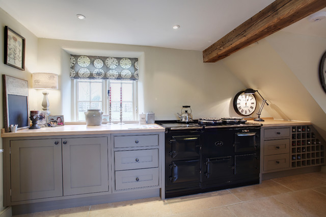 Inframe Shaker Kitchen Painted In Farrow And Ball Mouse S Back And London Clay Traditional Kitchen Other By User Houzz Ie