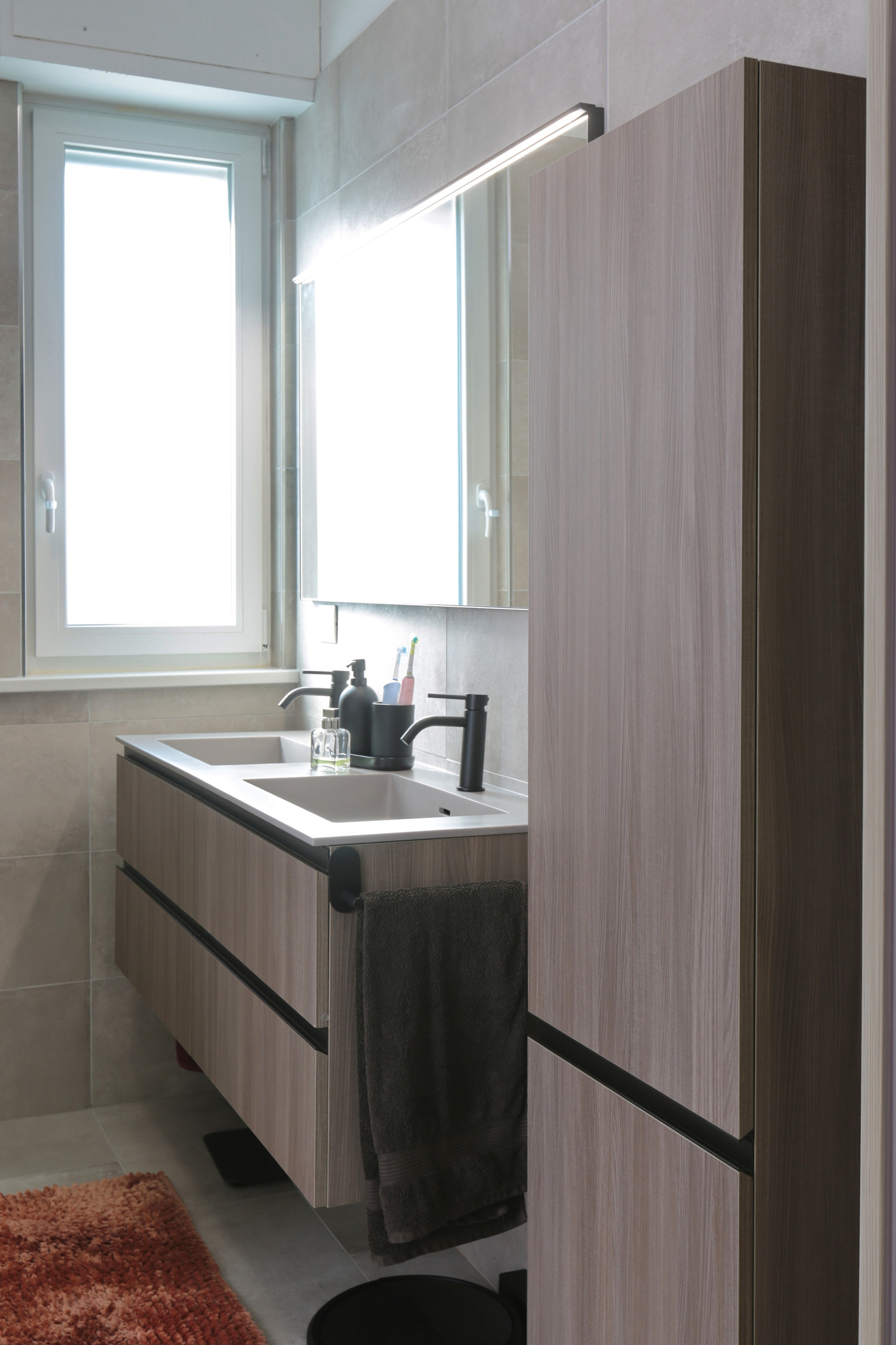 LA CASA  MODERNA & SOFT INDUSTRIAL