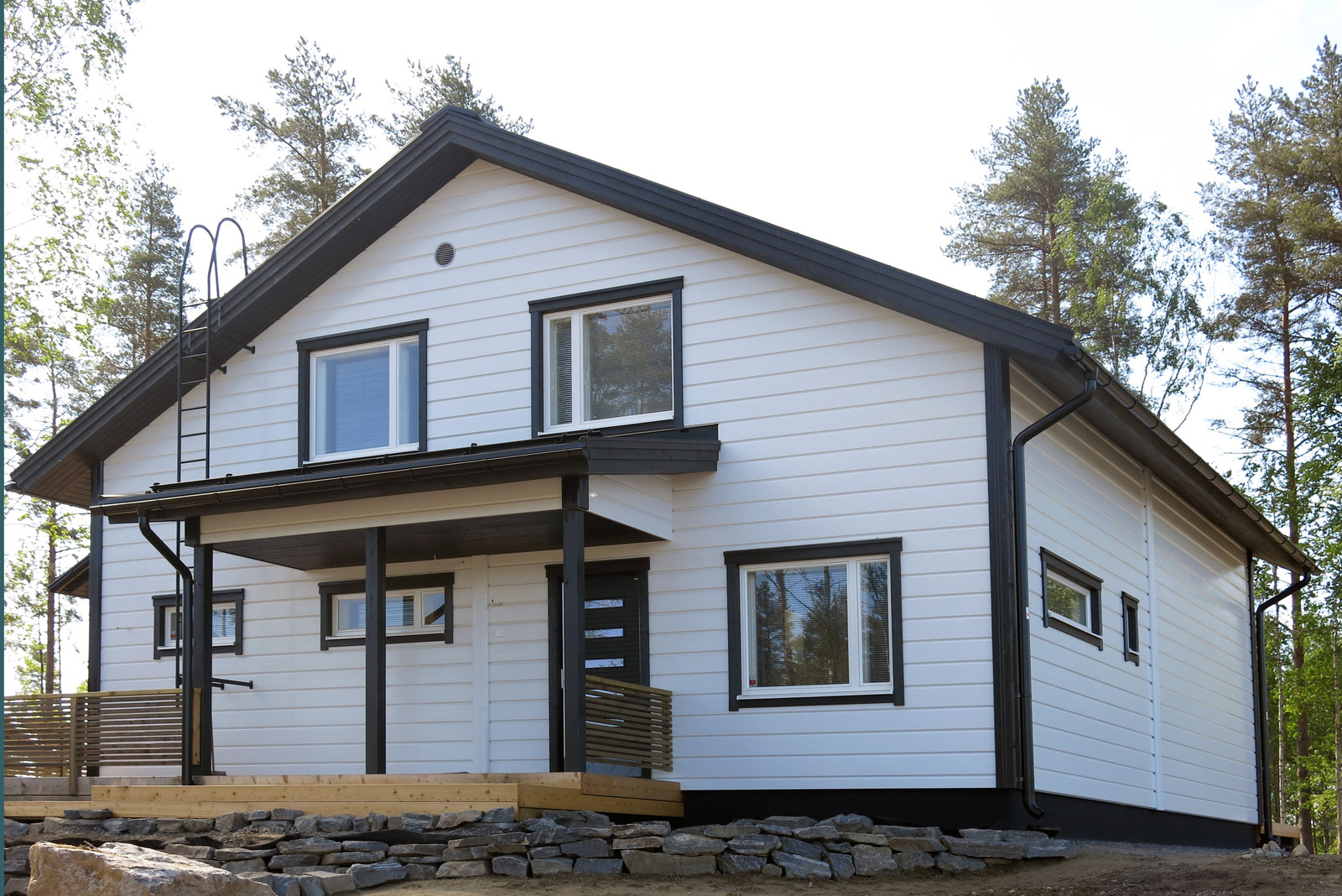 Экстерьер. Покрашенные объекты