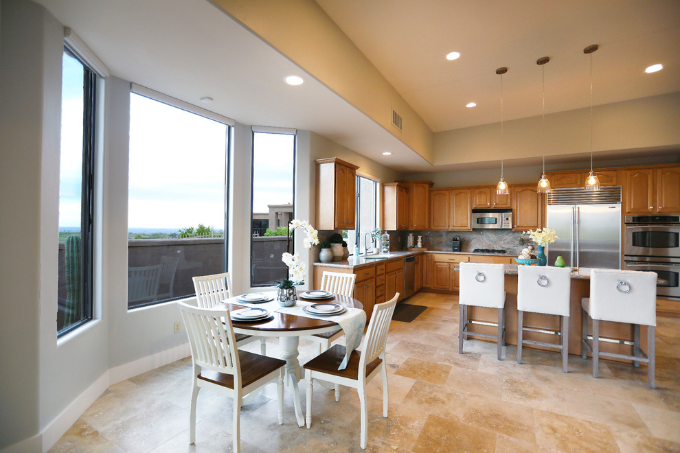 Inspiration for a transitional home design remodel in Phoenix