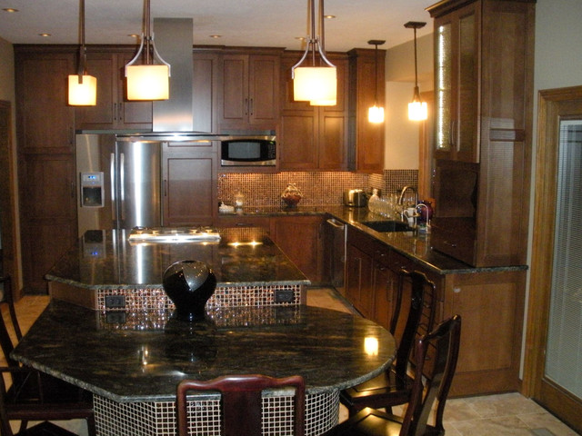 Wichita Transitional Kitchen klassisch-modern-kueche