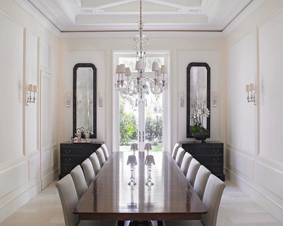 Dining room - dining room idea in DC Metro