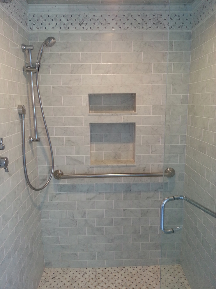 Bathroom - transitional bathroom idea in Bridgeport