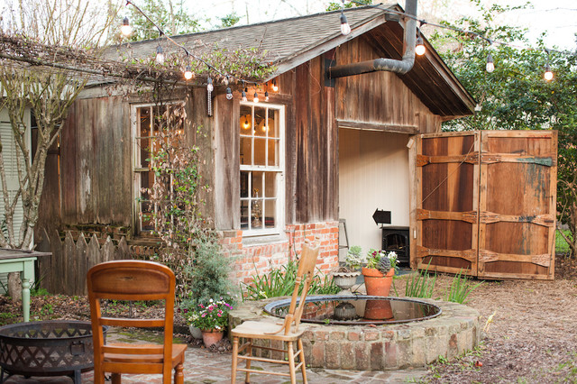 Southern Eclectic Cottage country-rimessa