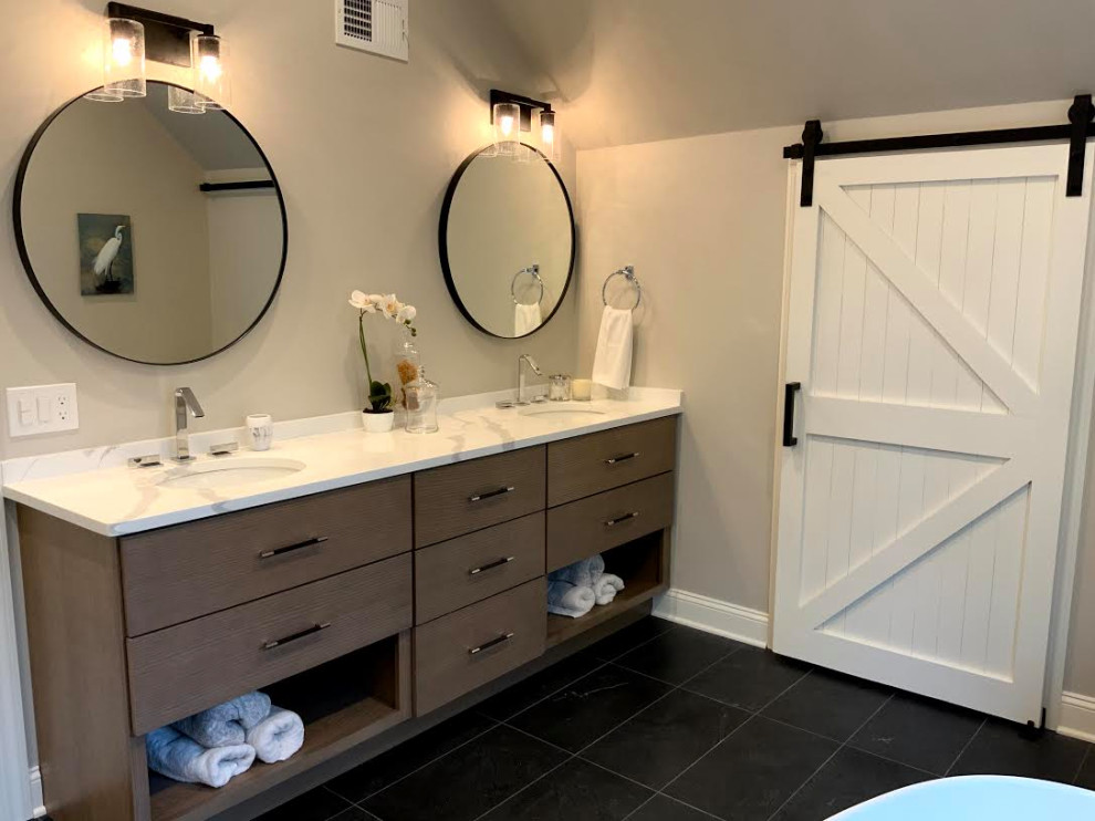 Transitional Bathroom