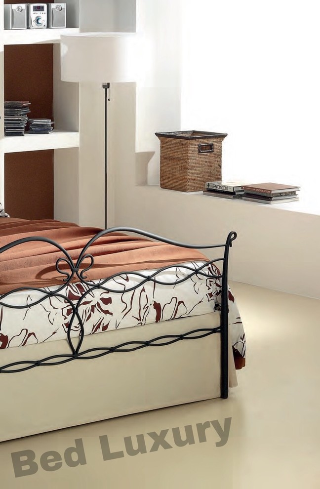 Кованая кровать «Ассизи»