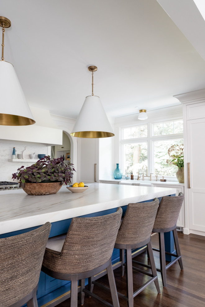 Inspiration for a transitional home design remodel in Indianapolis