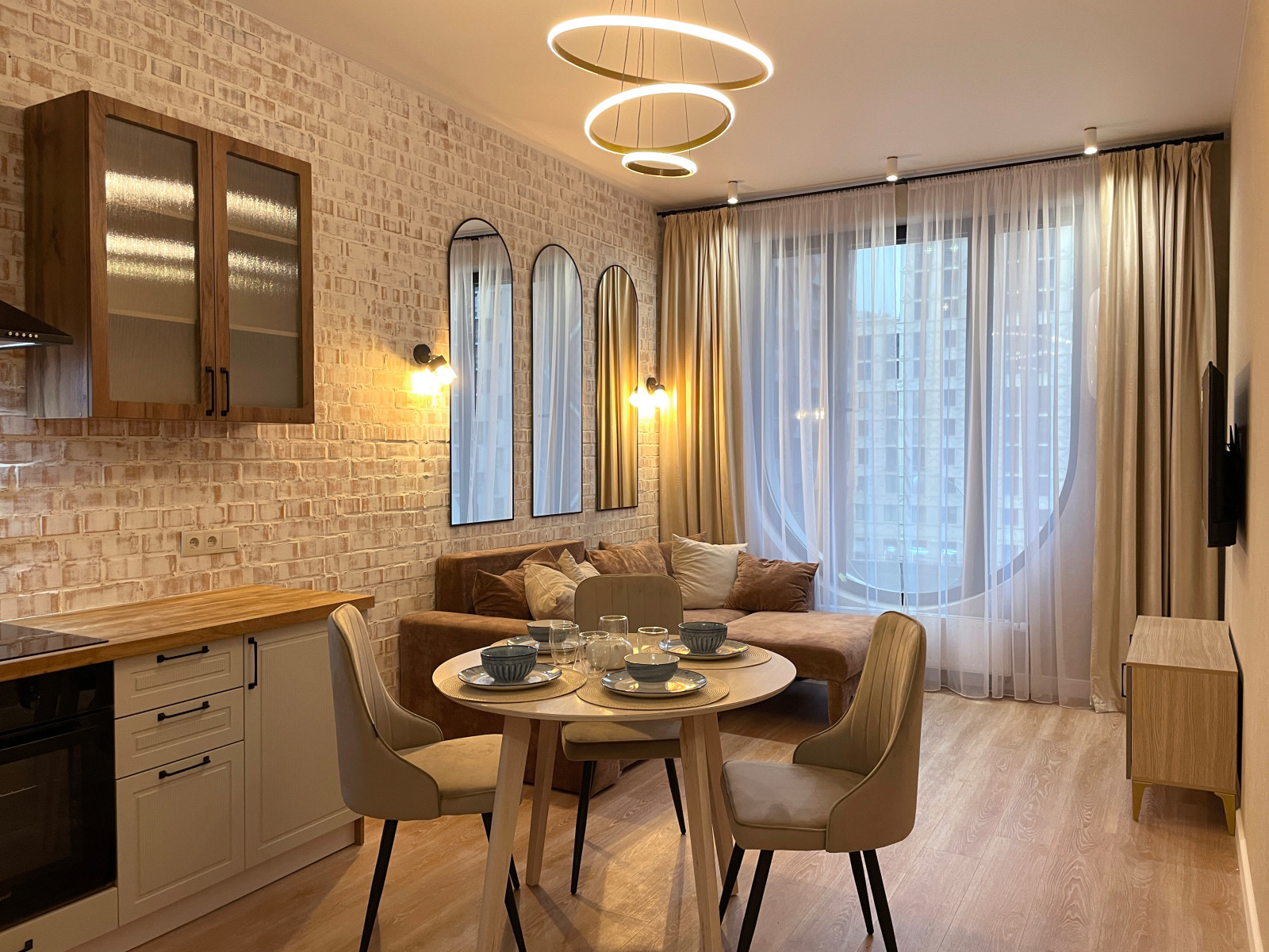 Сказка странствий. Дизайн евро-двухкомнатной квартиры.