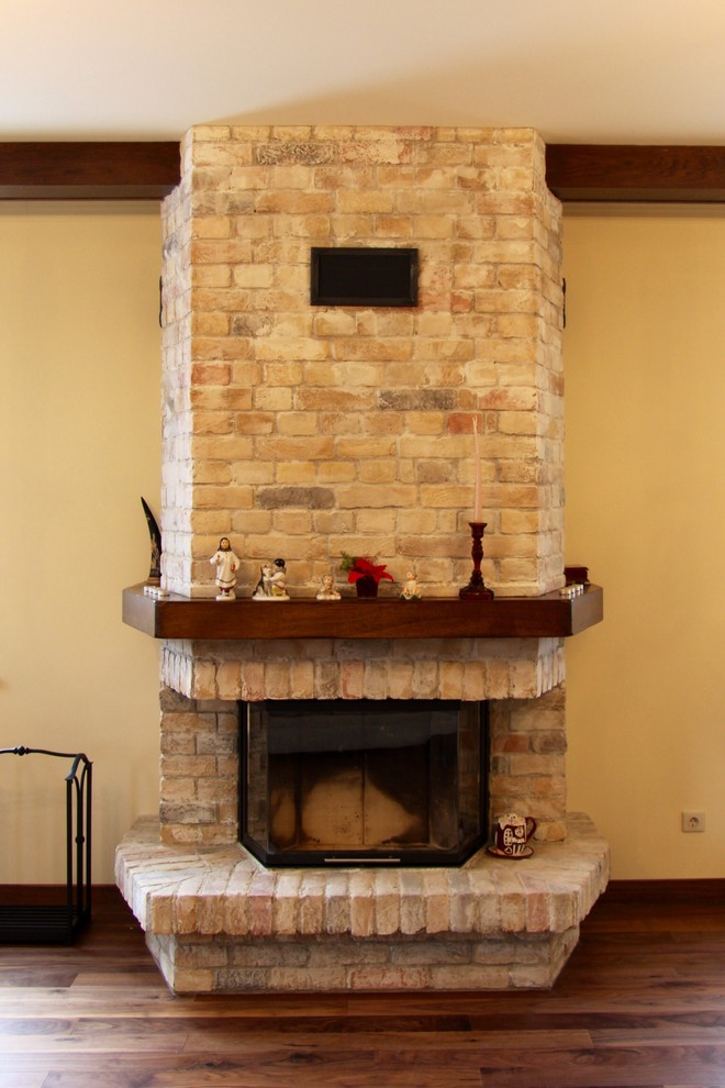 Декоративная плитка Сестра