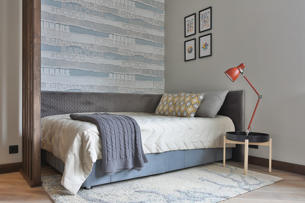 Шелест листьев.