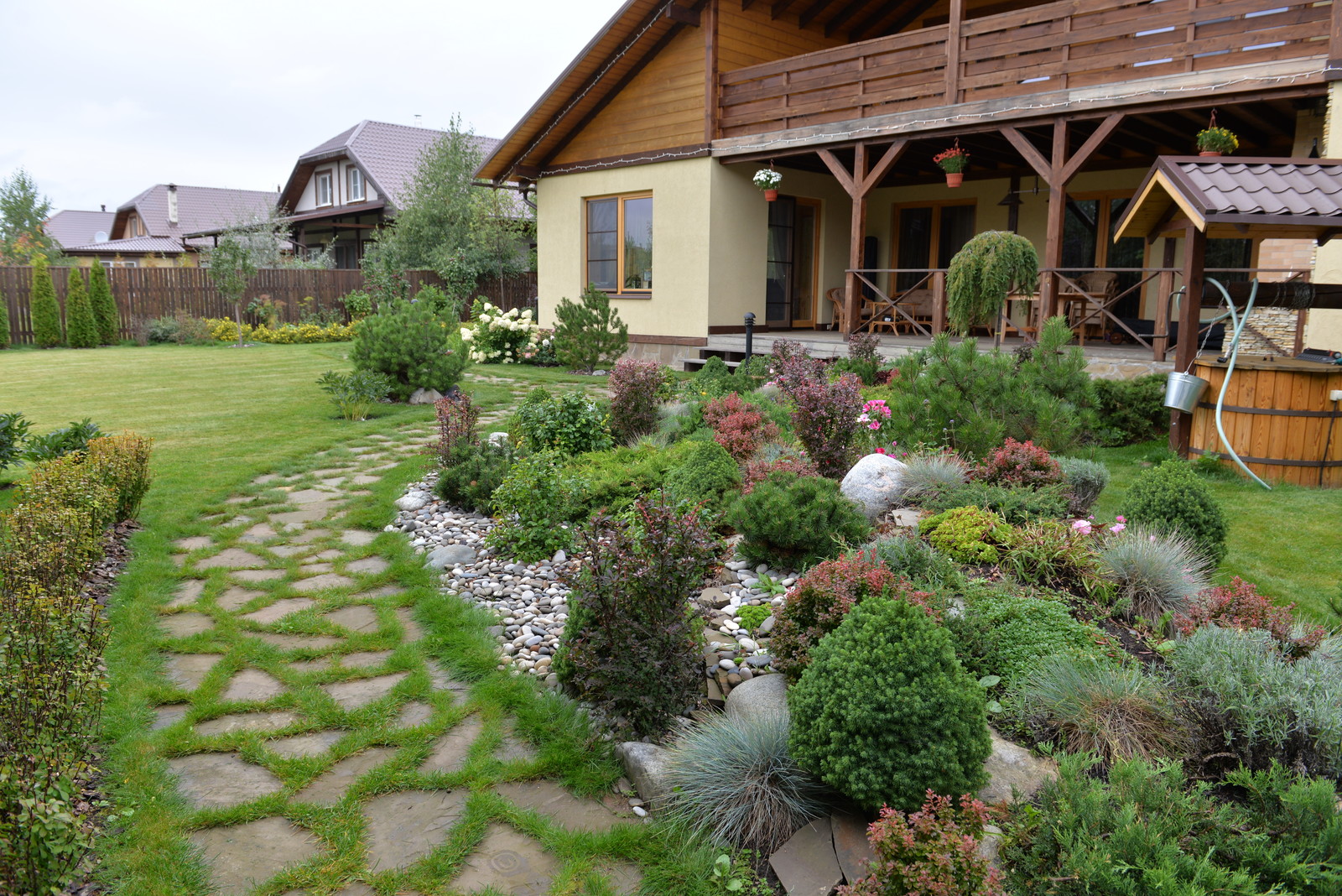 Небольшой уютный участок