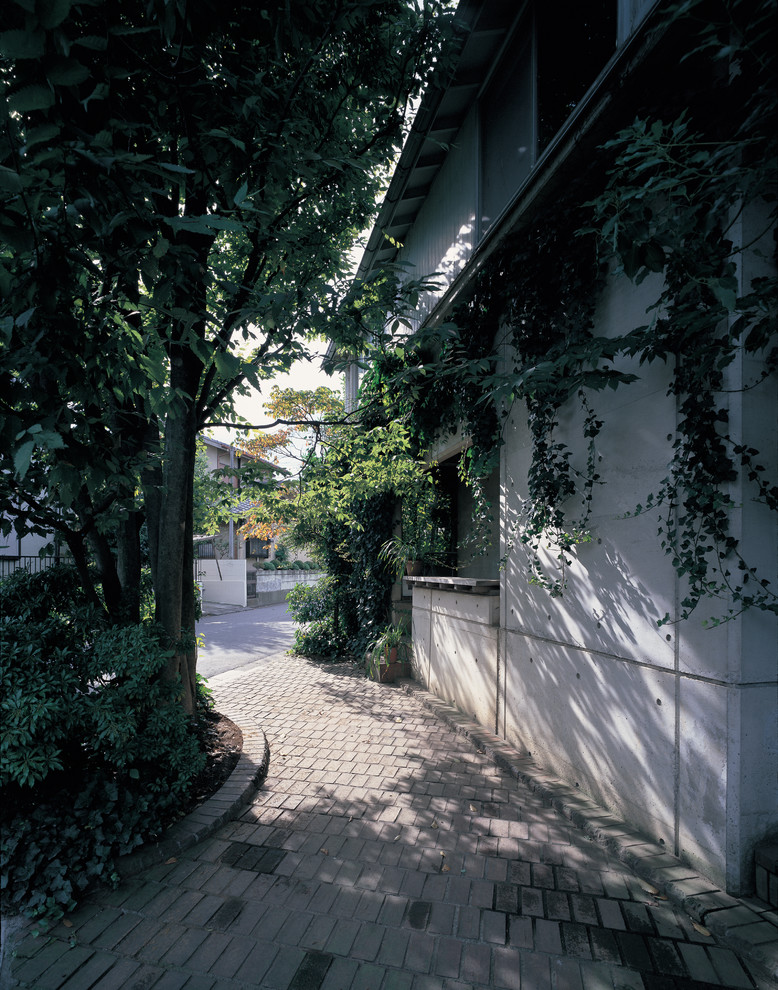 Design ideas for an asian exterior in Tokyo Suburbs.
