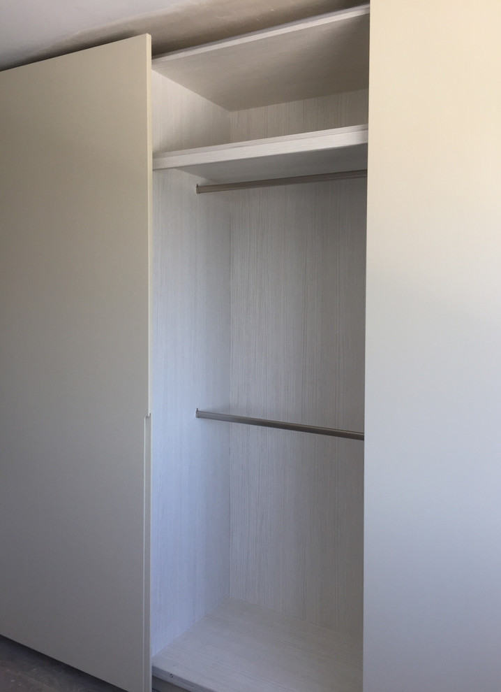 Bespoke Fitted Sliding Wardrobe