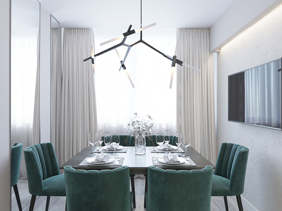 Акцентный изумруд