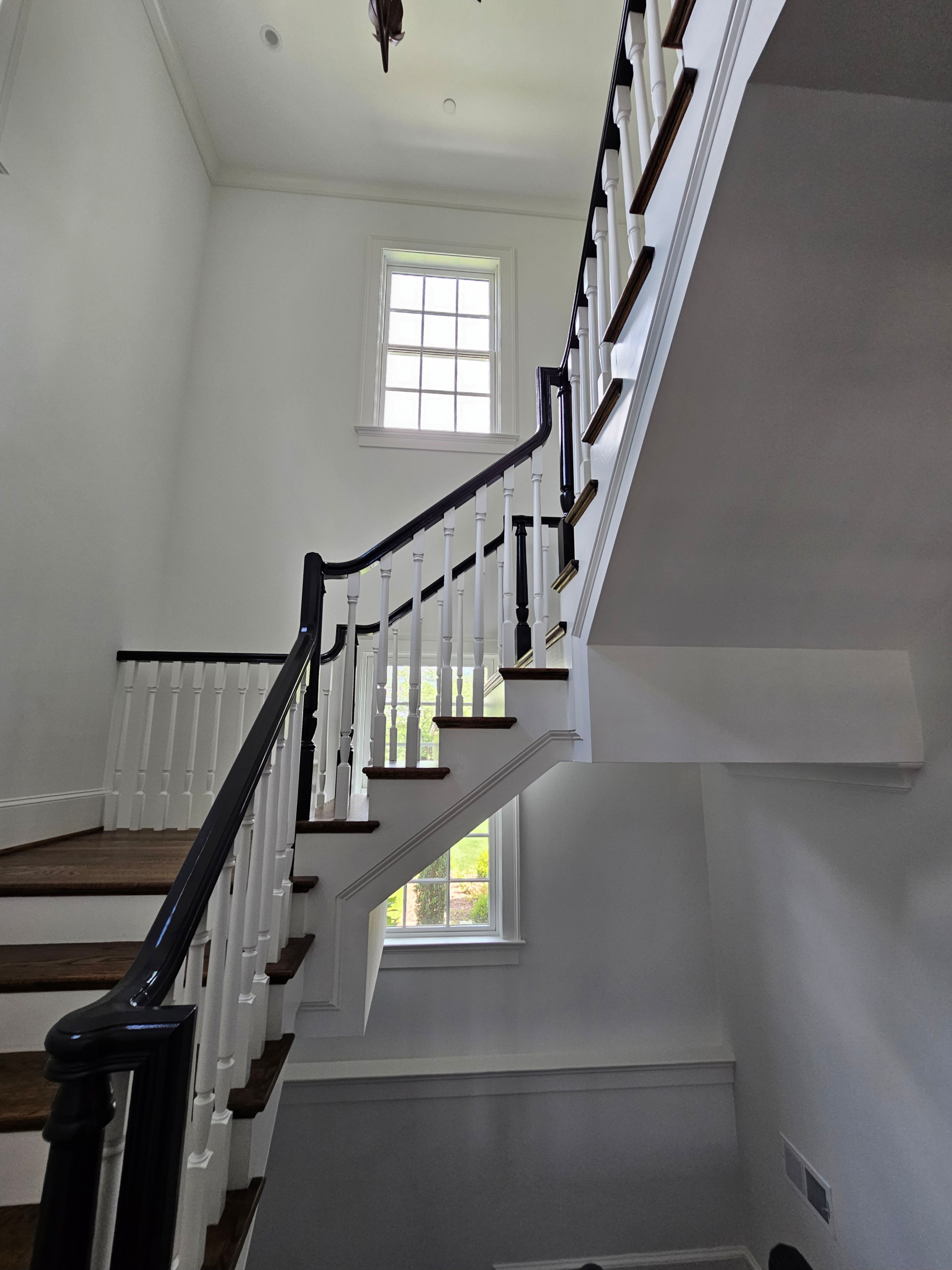 121_Elegant Floating Staircase, Chevy Chase, MD 20815