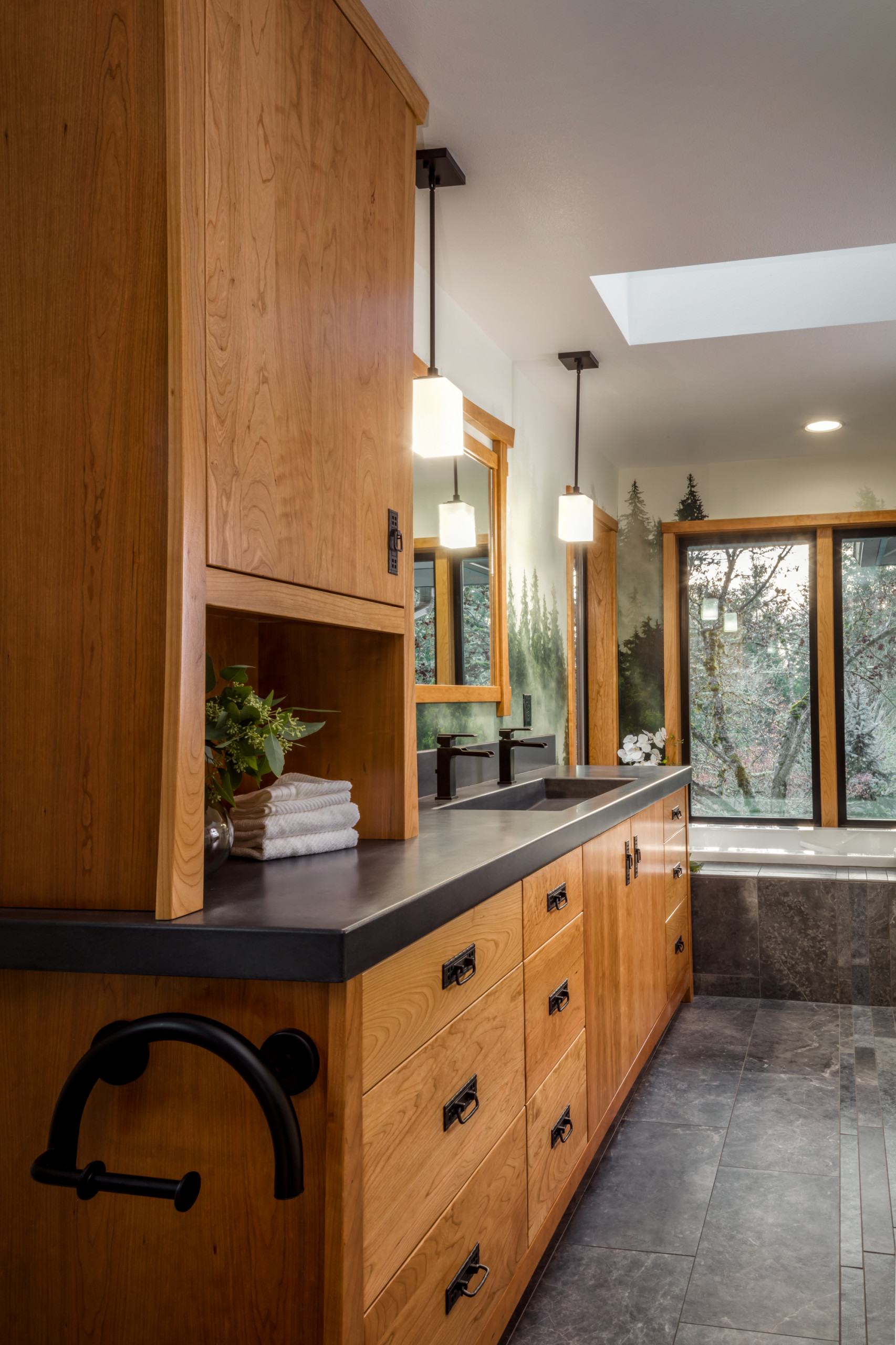 Bathroom of the Week: Inspired by Japanese Craftsman Style, image size:1706x2560
